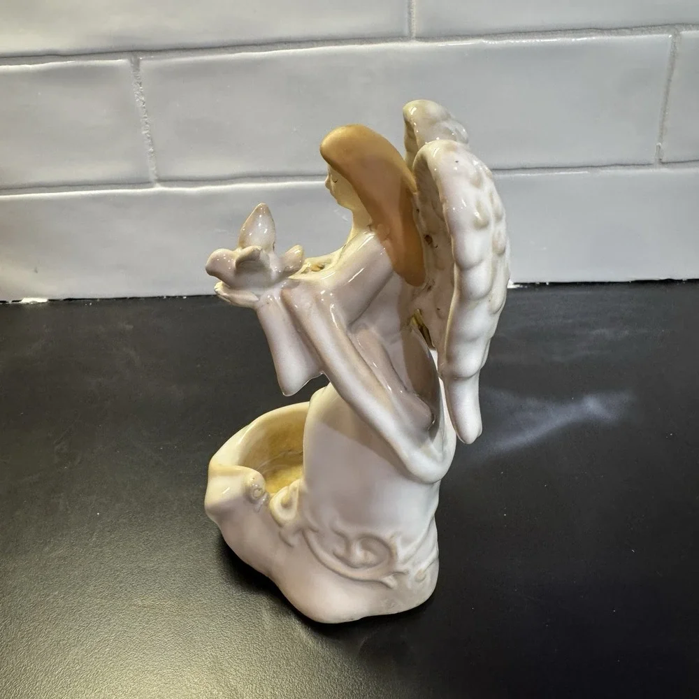 Yankee Candle Ceramic Angel Holding Dove Tea Light‎ Candle Holder Figurine 6.5